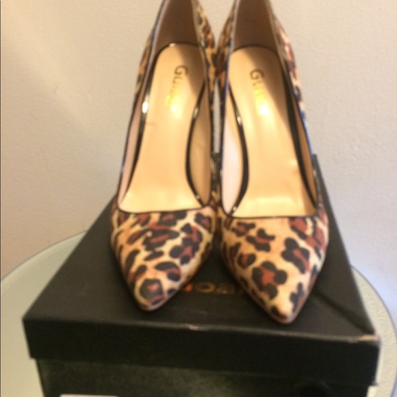 Guoar Stilettos - Picture 2 of 6